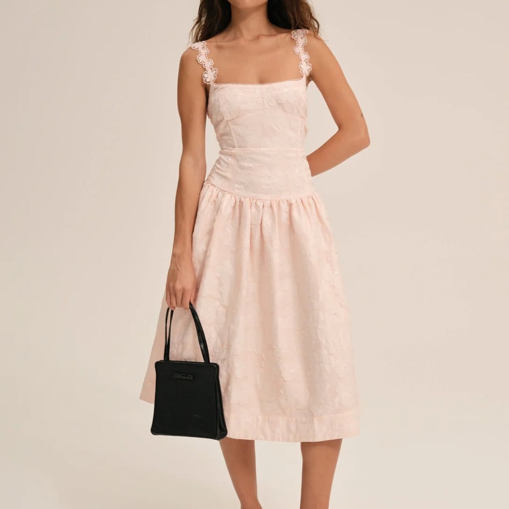Florence For Love And Lemons Blush Floral Midi Dress - Picture 4 of 9